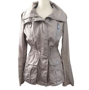 BCBG Generation Women’s Mid Length Rain Jacket Zipper Hood Color Pearl